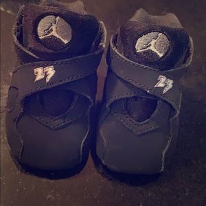 Jordan 12 infant soft bottoms size 1c